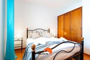 #204 Larimar Flat by Home Holidays